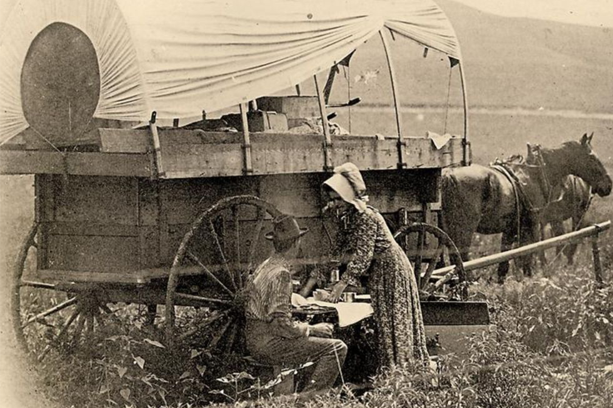 Oregon Trail wagon train