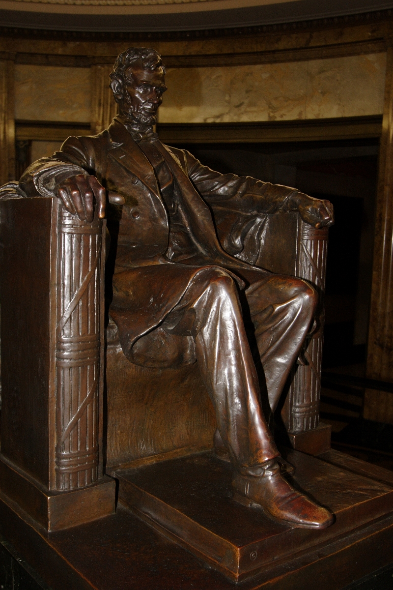 Lincoln Memorial model sculpture